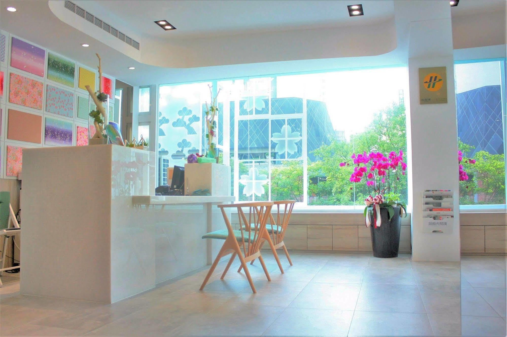 Shin Sei Bashi Hotel Taichung Buitenkant foto