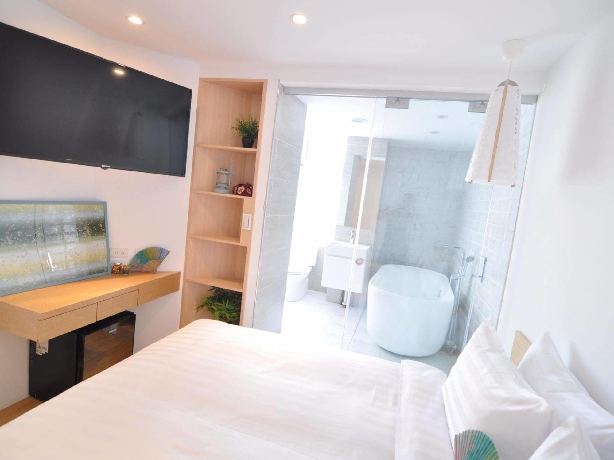 Shin Sei Bashi Hotel Taichung Buitenkant foto